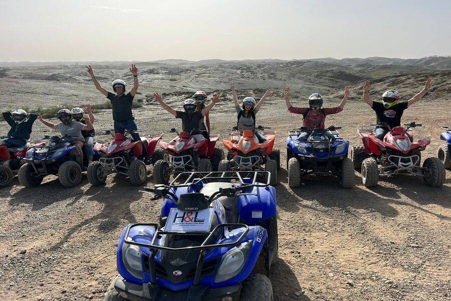 Quad, Camel Ride und Abendessen in der Felsenwüste von Agafay